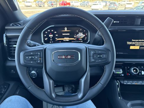 Used 2026 GMC Sierra 2500 AT4 w/ AT4 Premium Plus Package image 22