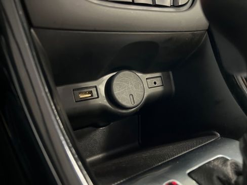 Used 2019 Buick Cascada Premium image 77