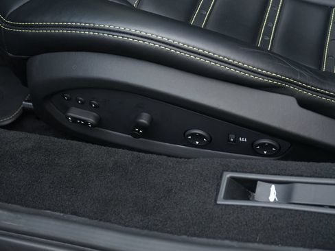 Used 2018 Ferrari 488 Spider RWD image 13