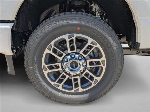 New 2026 Ford F350 Platinum w/ Platinum Plus Package image 10