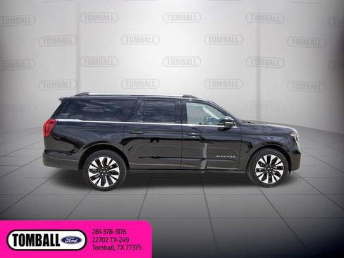 Used 2025 Ford Expedition Max Platinum w/ Driver's Package AWD/4WD image 9