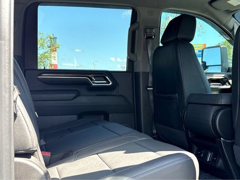 Used 2024 Chevrolet Silverado 2500 LT w/ All Star Edition AWD/4WD image 10