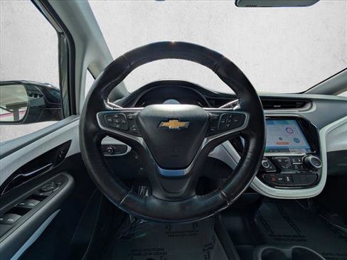 Used 2018 Chevrolet Bolt Premier w/ Driver Confidence II Package image 11