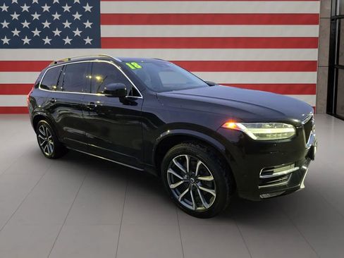 Used 2018 Volvo XC90 T6 Momentum w/ Convenience Package image 13