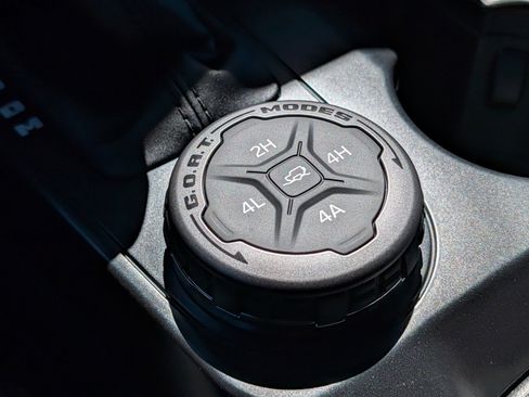 New 2026 Ford Bronco Badlands AWD/4WD image 32