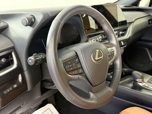 Used 2025 Lexus UX 300h AWD w/ Cold Area Package image 15