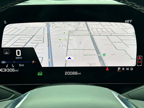 Used 2024 Chevrolet Equinox EV LT w/ LPO, Active Package image 28