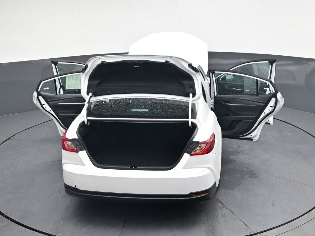 Used 2026 Toyota Camry LE FWD image 44