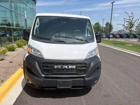 Used 2025 RAM ProMaster 2500 w/ Convenience Group FWD image 7