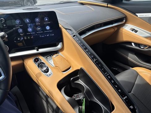 Used 2023 Chevrolet Corvette Stingray Premium Cpe w/ Battery Protection Package image 22