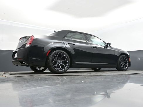 Used 2020 Chrysler 300 S w/ 300S Premium Group image 44