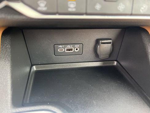 Certified 2022 Nissan Sentra SV w/ SV Premium Package image 55