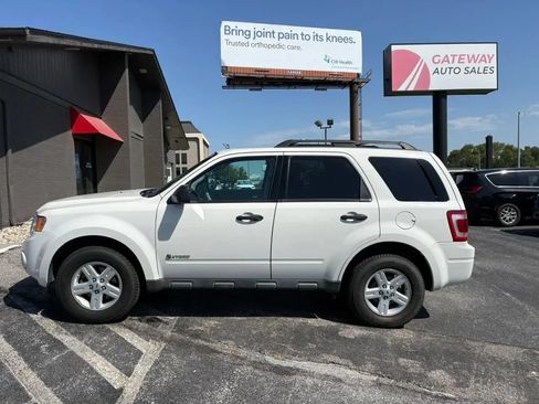 Used 2009 Ford Escape Limited FWD image 2
