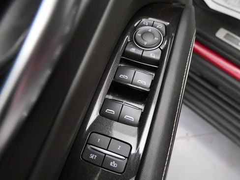 Used 2023 Cadillac Escalade ESV V image 14