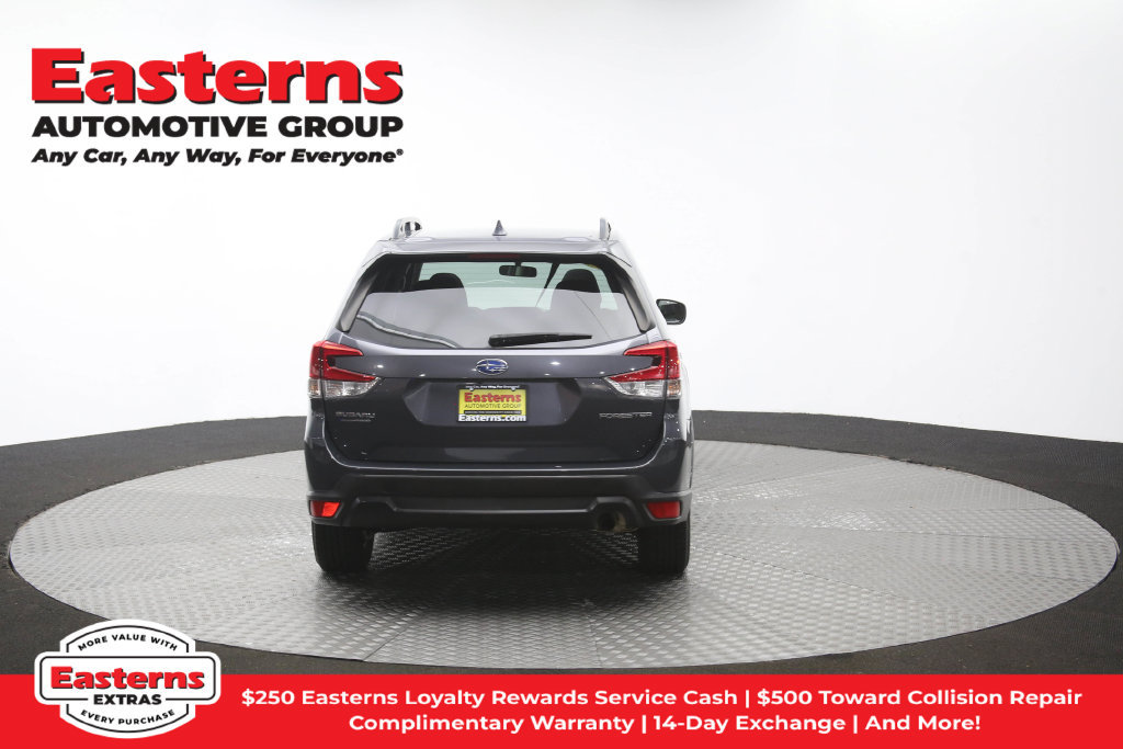 Used 2022 Subaru Forester Premium AWD/4WD image 42