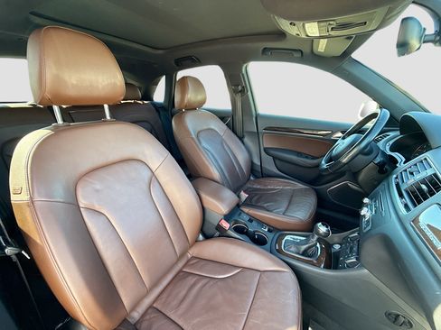 Used 2016 Audi Q3 2.0T Prestige w/ Prestige Package image 15