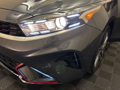 Used 2023 Kia Forte GT-Line w/ GT-Line Premium Package FWD image 9