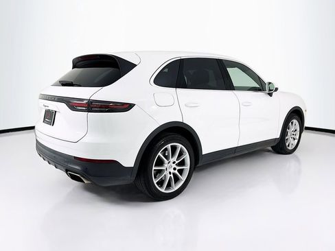 Certified 2023 Porsche Cayenne image 9