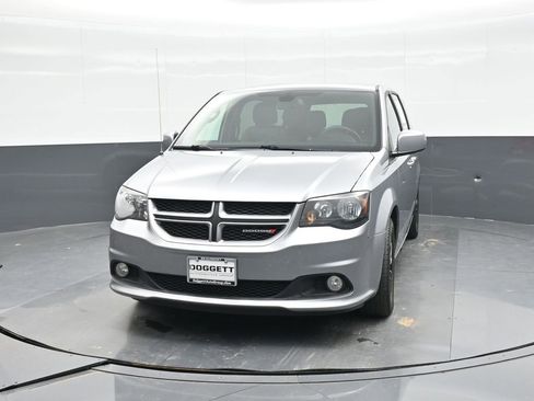 Used 2019 Dodge Grand Caravan GT image 15