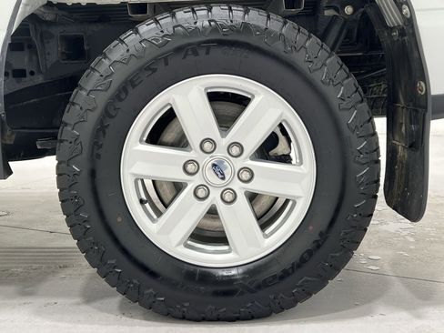 Used 2023 Ford F150 XLT image 10