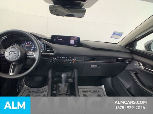 Used 2025 MAZDA MAZDA3 2.5 Turbo Sedan w/Premium Plus image 31