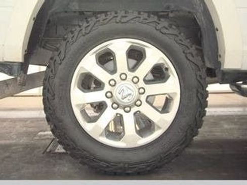 Used 2022 RAM 3500 Laramie image 12