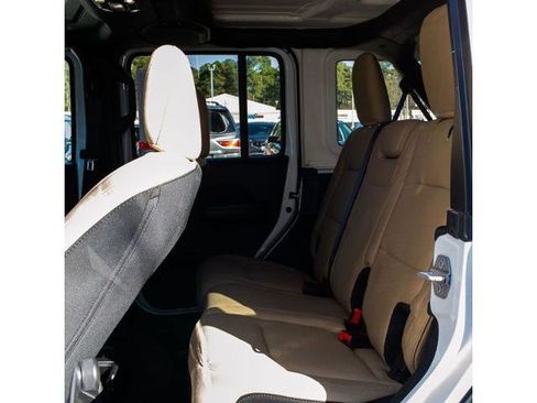 Used 2021 Jeep Wrangler Unlimited Sport image 13