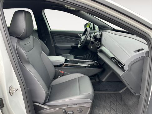 Certified 2023 Volkswagen ID.4 Pro S AWD/4WD image 18