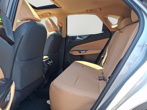 Used 2026 Lexus NX 350 AWD w/ Cold Area Package image 8