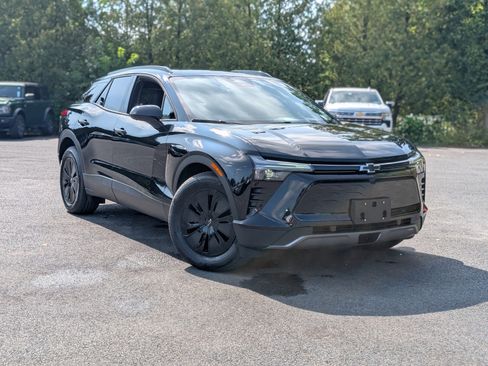 New 2025 Chevrolet Blazer EV LT image 1