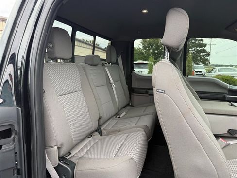 Used 2018 Ford F150 XLT w/ Equipment Group 302A Luxury AWD/4WD image 13