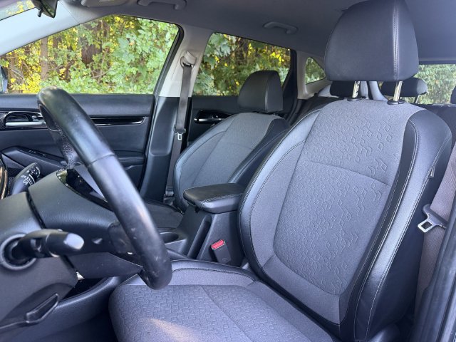 Certified 2025 Kia Seltos S FWD image 15