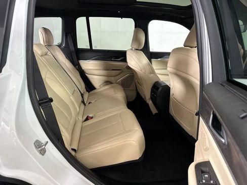 Used 2022 Jeep Grand Cherokee Limited 4xe w/ Luxury Tech Group II image 27