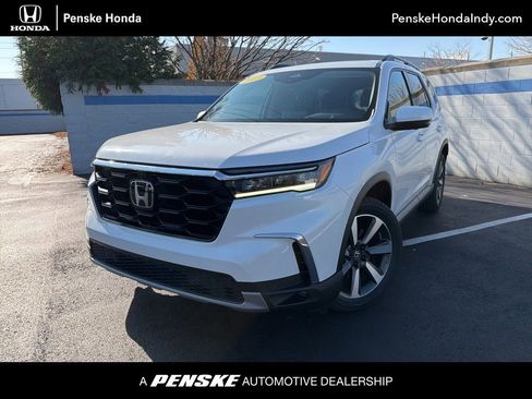 Certified 2023 Honda Pilot Elite image 1
