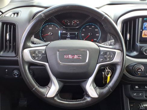 Used 2017 GMC Canyon SLT w/ Driver Alert Package AWD/4WD image 25