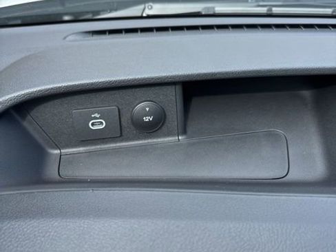 New 2025 Ford Transit 350 XLT image 32