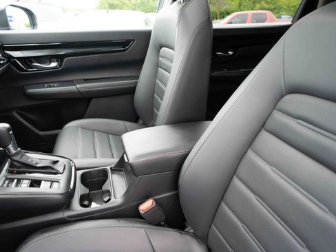 Used 2023 Honda CR-V EX-L image 10