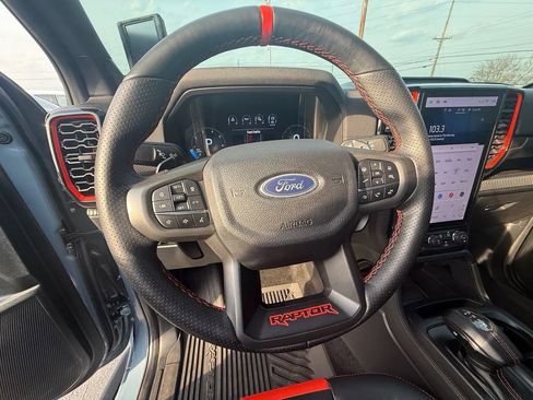 Used 2025 Ford Ranger Raptor image 16