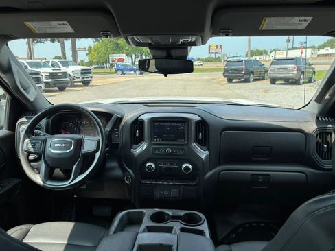 Used 2023 GMC Sierra 1500 Pro AWD/4WD image 18