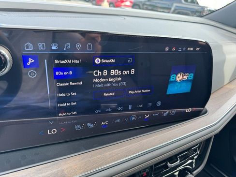 New 2026 Chevrolet Suburban High Country w/ Sun And Tow Package AWD/4WD image 17