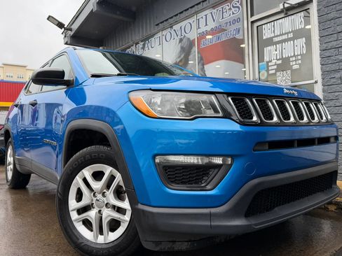 Used 2018 Jeep Compass Sport w/ Cold Weather Group FWD image 1