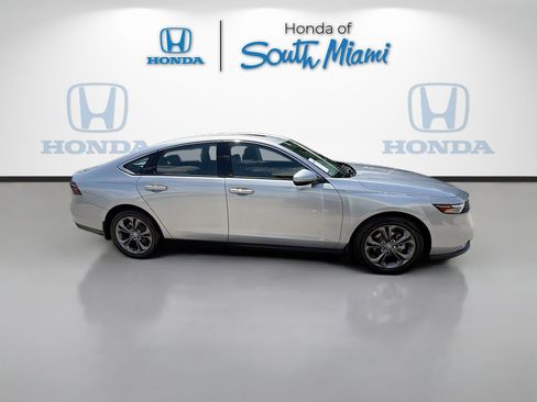 Certified 2024 Honda Accord EX image 8