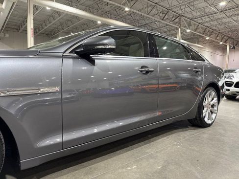 Used 2019 Jaguar XJ L Portfolio image 26