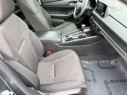 Used 2024 Honda Accord EX image 29