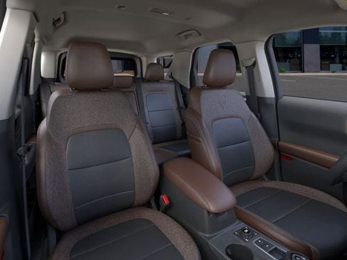 New 2026 Ford Bronco Sport Outer Banks w/ Sasquatch Outer Banks Package AWD/4WD image 10