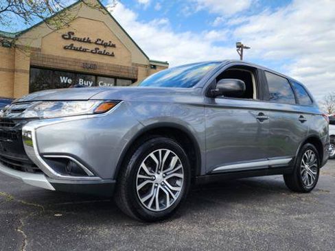 Used 2018 Mitsubishi Outlander ES FWD image 13