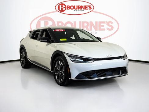Used 2024 Kia EV6 Light AWD/4WD image 1