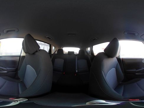 Used 2025 Kia Soul LX w/ LX Technology Package FWD image 42