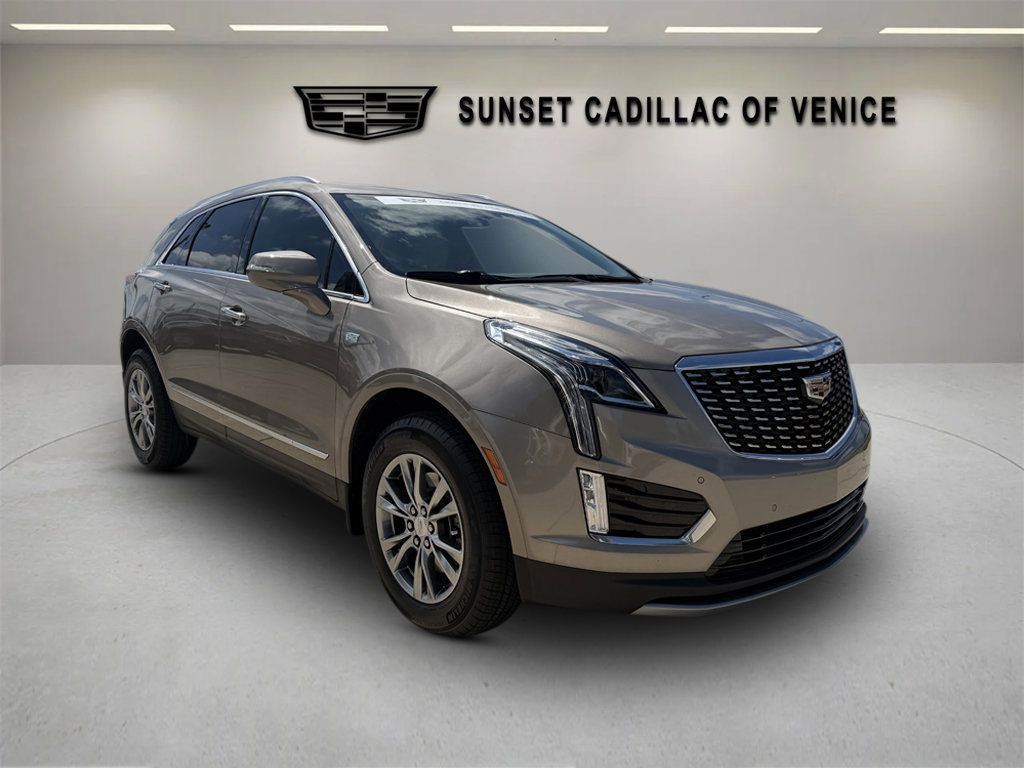 Certified 2023 Cadillac XT5 Premium Luxury FWD image 1