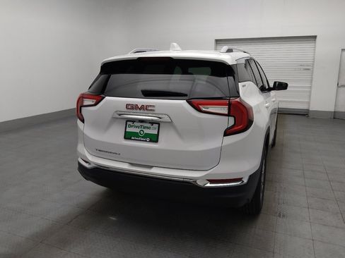 Used 2024 GMC Terrain SLT FWD image 7